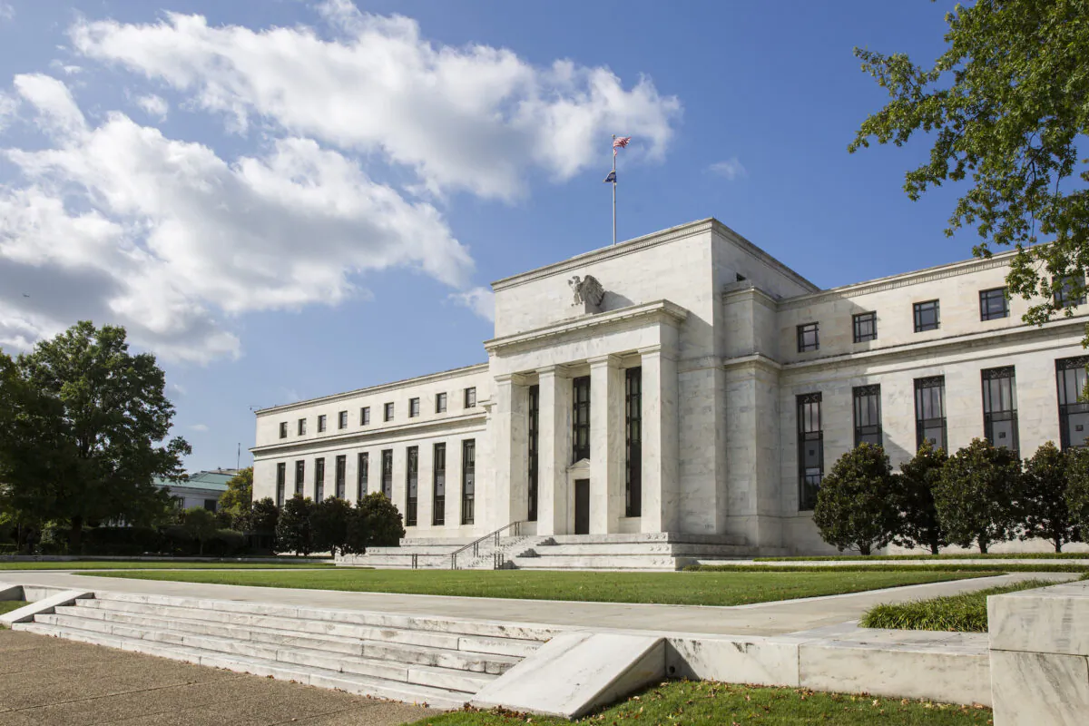 The Federal Reserve building in Washington on Sept. 19, 2017. (Samira Bouaou/The Epoch Times)