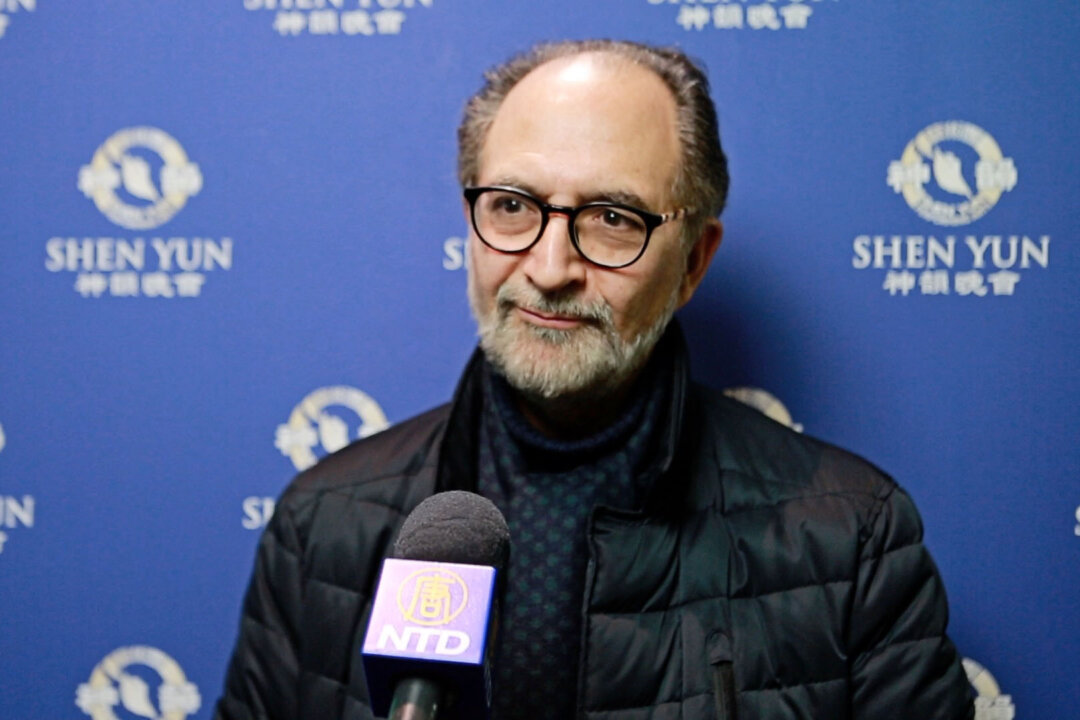 Farnoosh Behzad, pianist and composer, attended Shen Yun Performing Arts at London's Eventim Apollo on Jan. 18, 2020. (NTD Television)