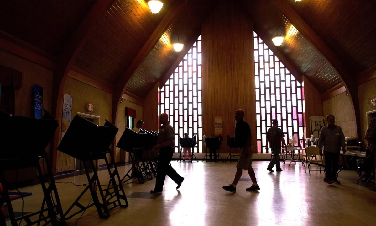 Voters cast ballots at the Trucksville United Methodist Church polling station during the 2018 Pennsylvania Primary Election in Trucksville, Penn., on May 15, 2018. (Mark Makela/Getty Images)