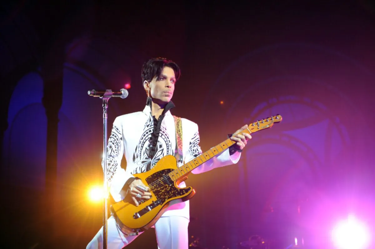 Singer Prince performs at the Grand Palais in Paris on Oct. 11, 2009. (Bertrand Guay/AFP via Getty Images)