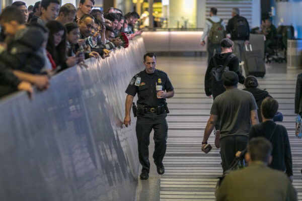 Three US Airports To Conduct Health Screenings For Coronavirus From China