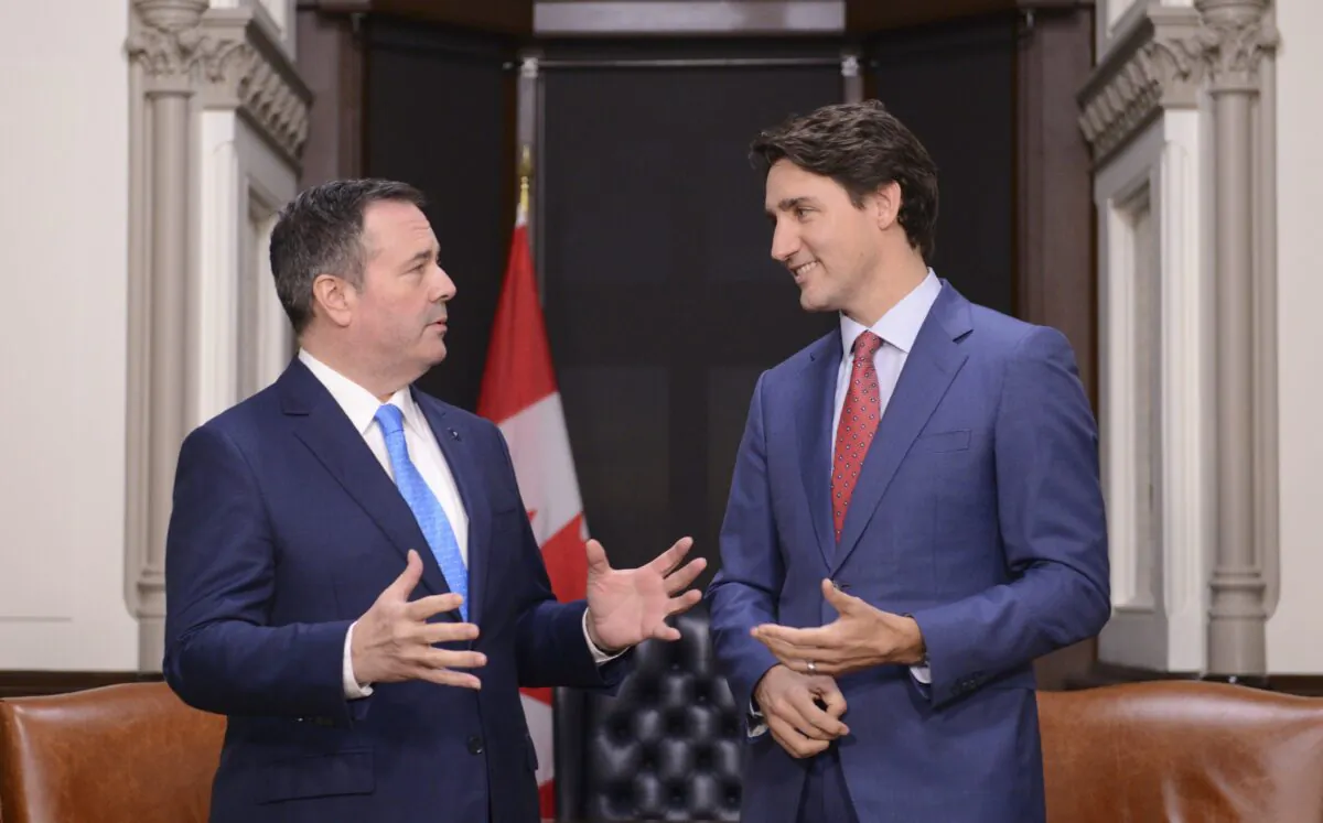 Prime Minister Justin Trudeau and Alberta Premier Jason Kenney meet on Parliament Hill in Ottawa on Dec. 10, 2019. (The Canadian Press/Sean Kilpatrick)