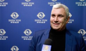 Shen Yun’s ‘Magic Element’ Impresses Renowned Magicians
