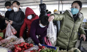 China in Focus (April 3): Panic-Buying Erupts Across China