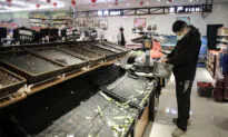 Food Donated to Chinese City Under COVID-19 Lockdown Is Wasted or Stolen by Authorities