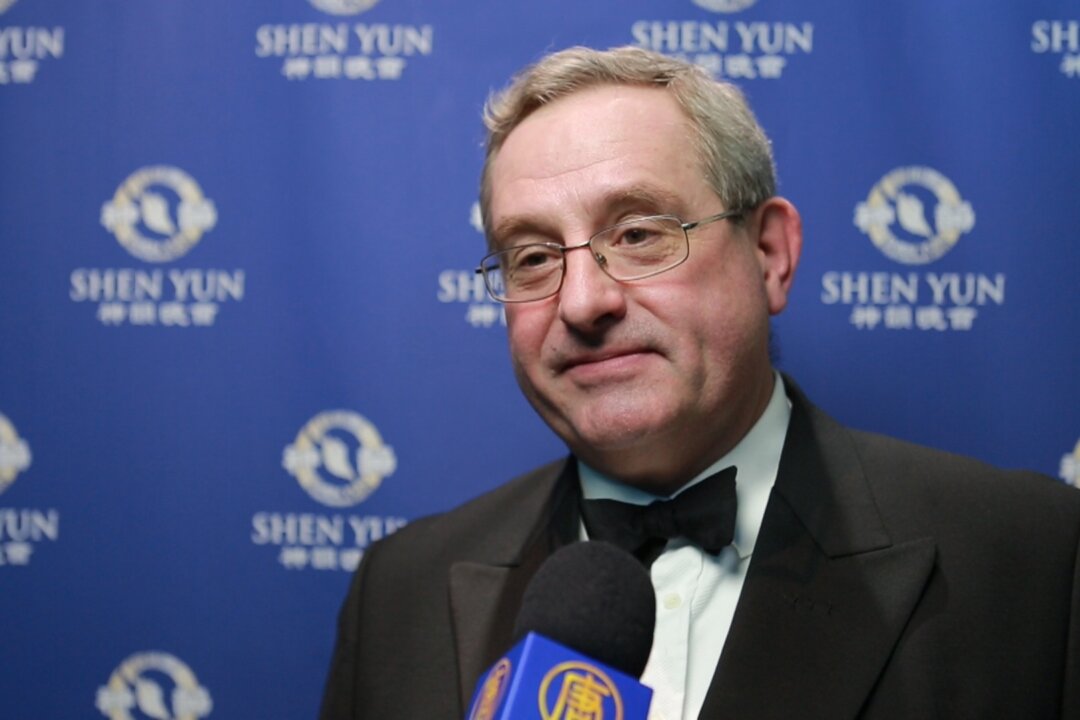 Adrian Aplin enjoyed Shen Yun at the Apollo Eventim in London on Jan. 24, 2020. (NTD Television)