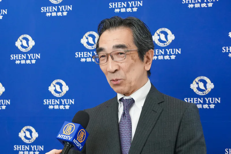 Shirouzu Kazunobu, owner of an accounting firm, enjoyed the Shen Yun performance at Fukuoka Sunpalace Hall on the afternoon of Jan. 21, 2020. (Lu Yong/The Epoch Times)