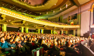 ‘This speaks to me,’ Says Software Head of Product About Shen Yun