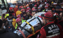 Turkish Teams Hunt for Quake Survivors as Death Toll Hits 35