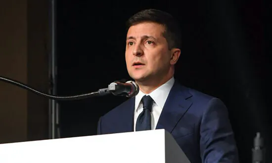 Zelensky Marks Auschwitz Anniversary Honoring Survivors