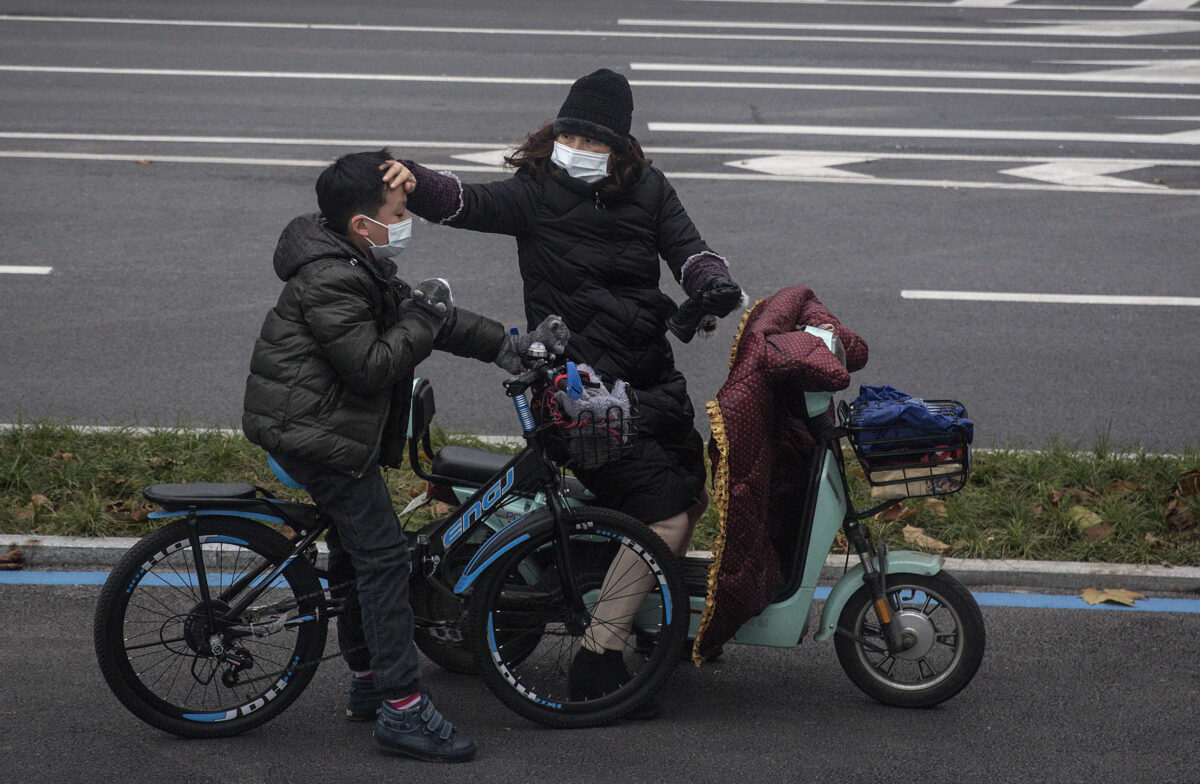 US Considers Expanding Screening of Airline Passengers for New Virus From China1200 x 784