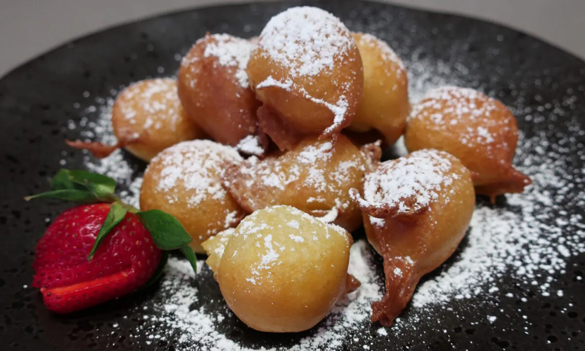 Buñuelos de Viento or Wind Puffs. (Kevin Revolinski)