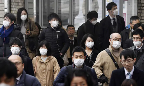 Japanese Evacuation Flight Brings Back Workers From China’s Wuhan City