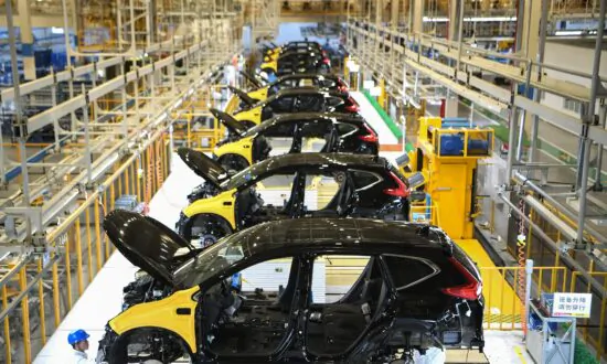US Set to Reshore Manufacturing as China Demographic Time Bomb Explodes
