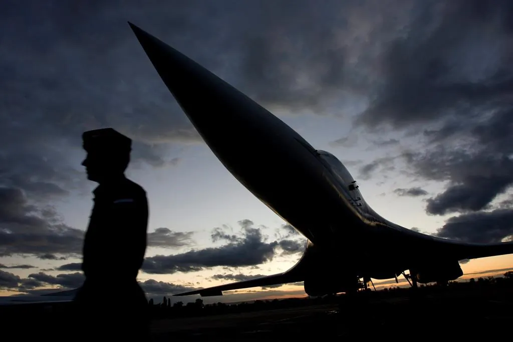 Russia's strategic bomber Tu-160 or White Swan, the largest supersonic bomber in the world, seen at Engels Air Base near Saratov, about 700 kilometres southeast of Moscow, in a file photo. (The Canadian Press/AP-Misha Japaridze)