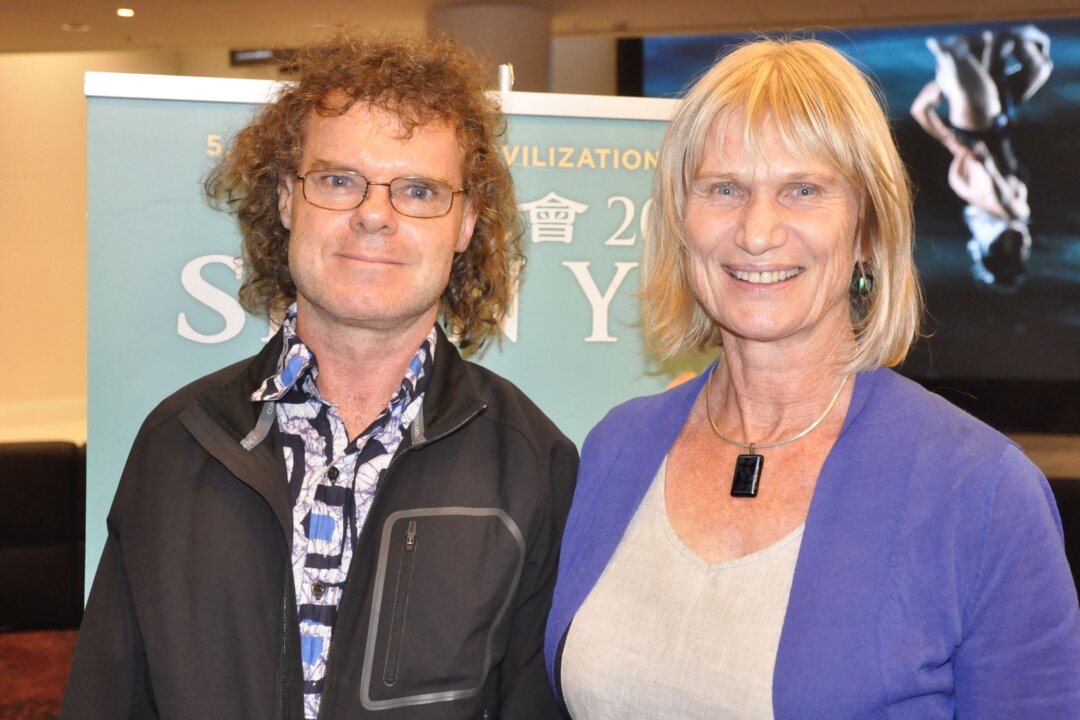 Ingrid Huygens (R) with fellow folk dancer, Andrew, enjoyed Shen Yun at the Kiri Te Kanawa Theatre, Aotea Center, Auckland, New Zealand, on Feb. 29, 2020. (Michael Zhang/The Epoch Times)