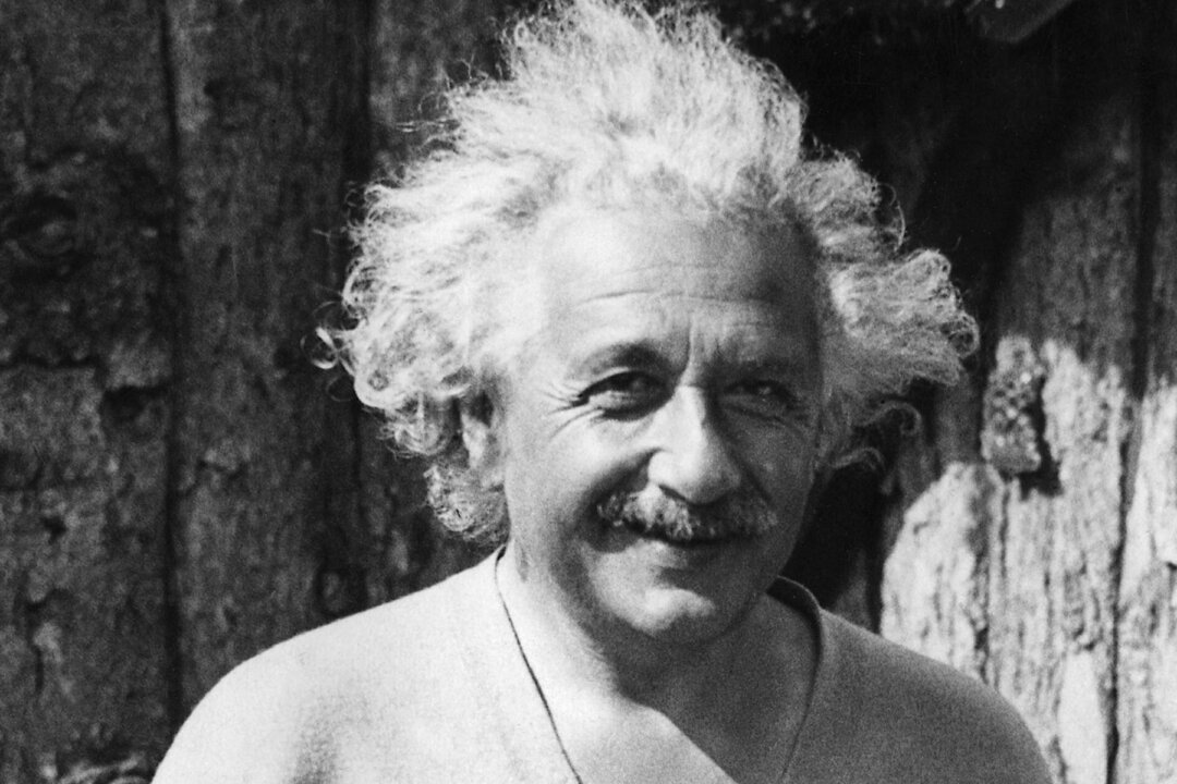 Einstein Exploding Hair This Young Girl With ‘Uncombable Hair Syndrome’ Has Hair Like EINSTEIN ...