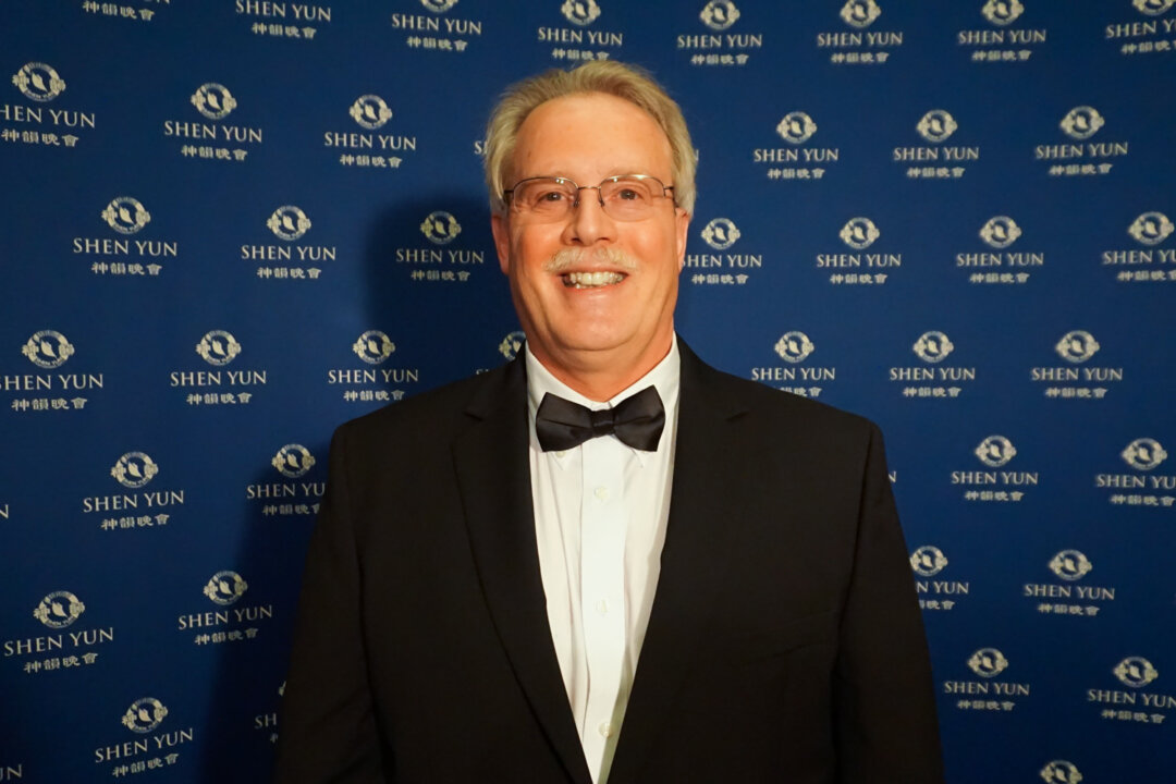 Richard Davis enjoyed Shen Yun at Baltimore’s Hippodrome Theatre, on Feb. 1, 2020. (NTD Television)
