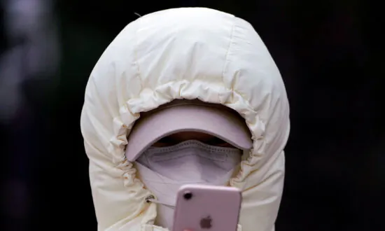 Chinese Citizens Turn to Virus Tracker Apps to Avoid Infected Neighborhoods