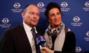 Shen Yun an Ambassador of the Arts in Amsterdam