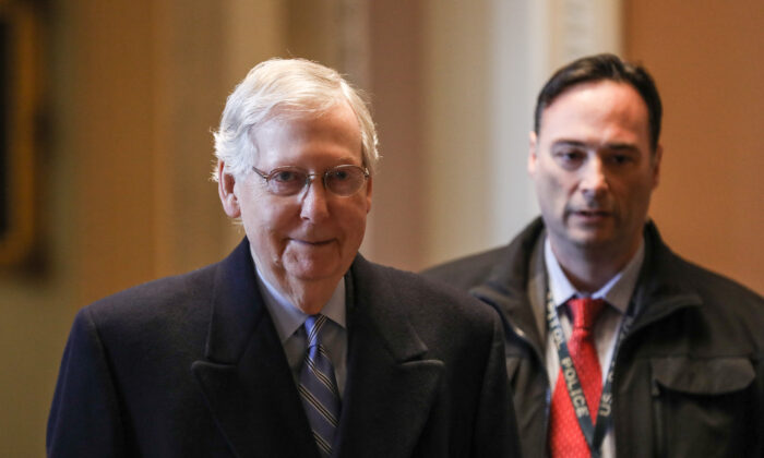 Senate Majority Leader Sen. Mitch McConnell (R-Ky.) arrives at the Capitol at the beginning of the 10th day of the impeachment trial of President Donald Trump at the Capitol in Washington on Jan. 31, 2020. (Charlotte Cuthbertson/The Epoch Times)