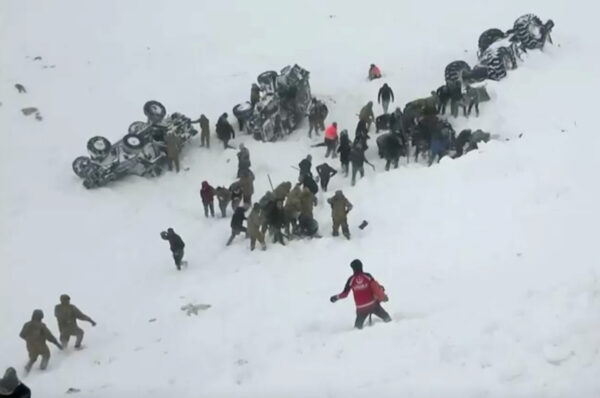 Avalanche-in-Turkey-38-dead