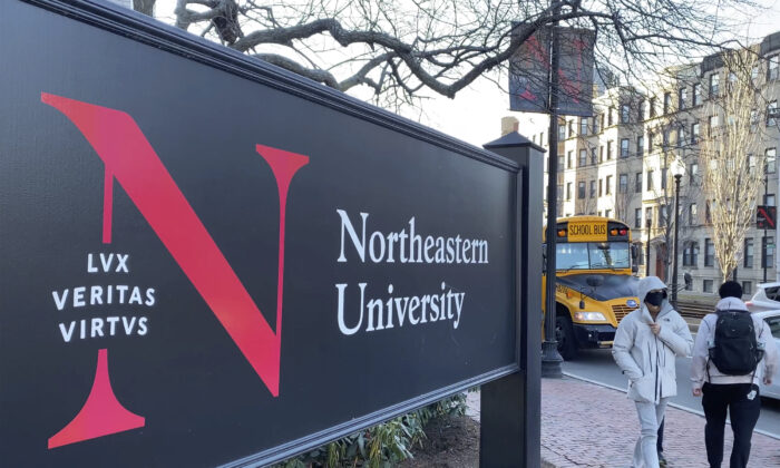 Students walk on the Northeastern University campus in Boston. U.S. on Jan. 31, 2019. As concerns about China's virus outbreak spread, universities all over the world are scrambling to assess the risks to their programs. (Rodrique Ngowi/AP)