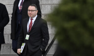 GOP Senators Say Trump Had the Right to Fire Vindman, Sondland