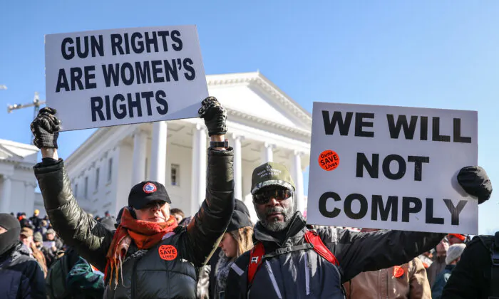 Gun rights advocates take part in a rally at the Virginia State Capitol in Richmond, Va., on Jan. 20, 2020. (Samira Bouaou/The Epoch Times)