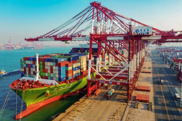 us-china-trade-tariffs-cargo
