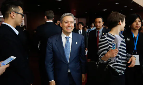 Second Canadian Plane Lands in Wuhan to Board Evacuees: Foreign Minister
