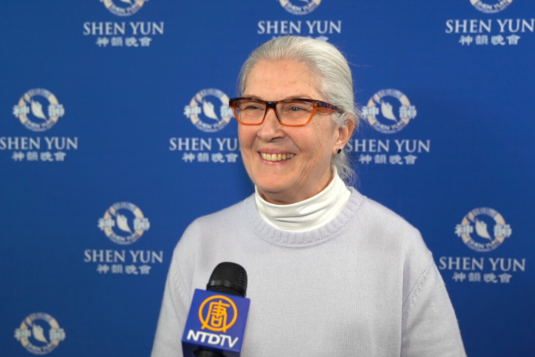 Paula Pottle, senior vice president of a bank, attended Shen Yun Performing Arts in Charlotte, North Carolina on Feb. 9, 2020, at the Belk Theater at Blumenthal Performing Arts Center. (NTD Television)