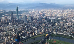 Taiwan to Woo Backers at APEC for Bid to Join Pacific Trade Pact