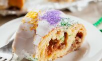 Cinnamon Sugar King Cake