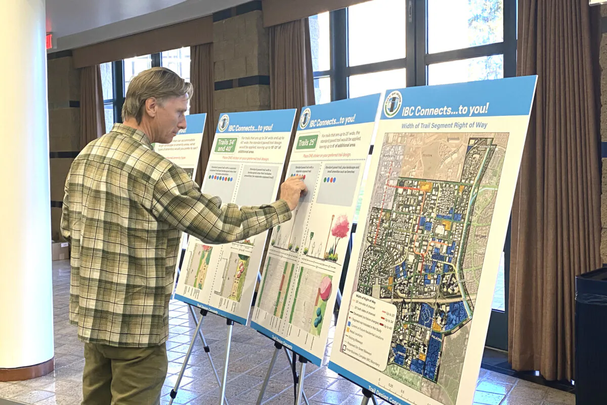 Irvine residents gave feedback to city planners about an upcoming development project in the Irvine Business Complex (IBC) at City Hall on Feb. 13, 2020. (Jamie Joseph/The Epoch Times)