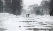 Arctic Blast Sends Temperatures Plummeting in Midwest, Blizzard Warnings Issued