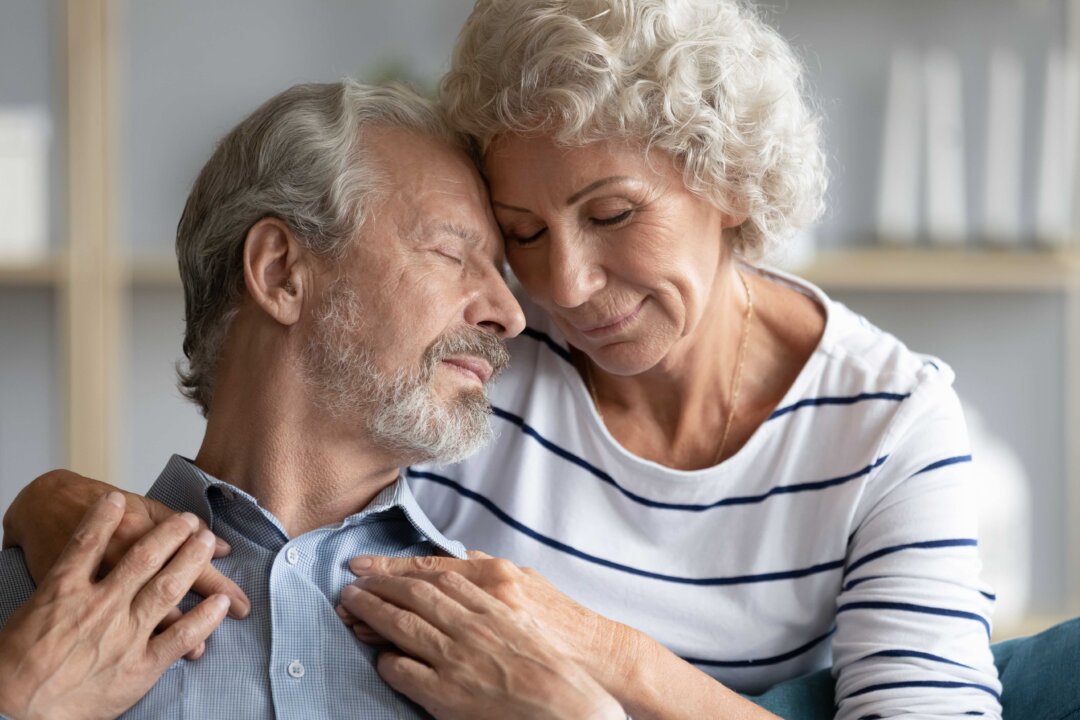 Knowing their partner truly appreciates them can alleviate the anxiety some people suffer from unhealthy previous relationships. (fizkes/Shutterstock)