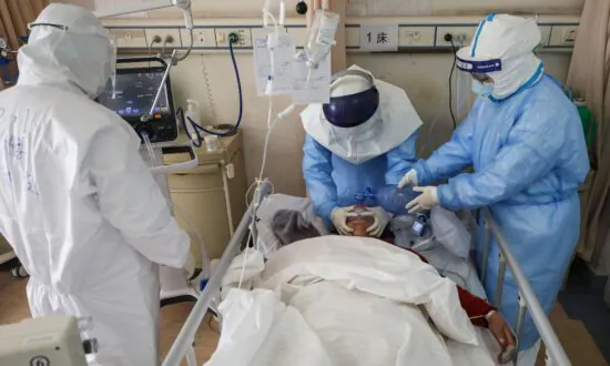 China Faces Mass Unemployment Amid Pandemic; Residents Try to Collect Family Ashes|Crossroads