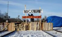 Blockade Set up on CN Rail Line in Edmonton in Support of Wet’suwet’en