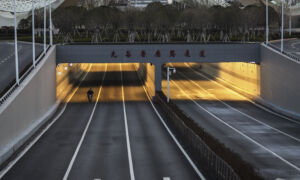 Chinese Authorities in Coronavirus Epicenter Have Begun Partially Shutting Down the Internet