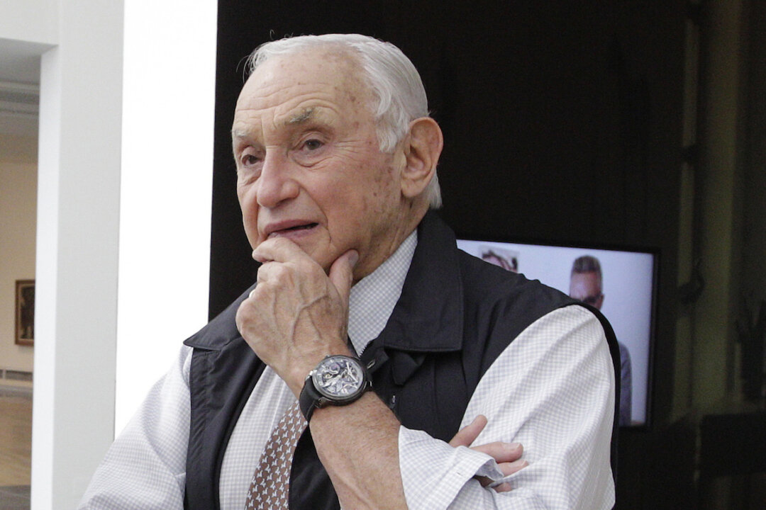 Billionaire Wexner’s Shocking Visit to Epstein’s Island: Claims Ignorance of Crimes