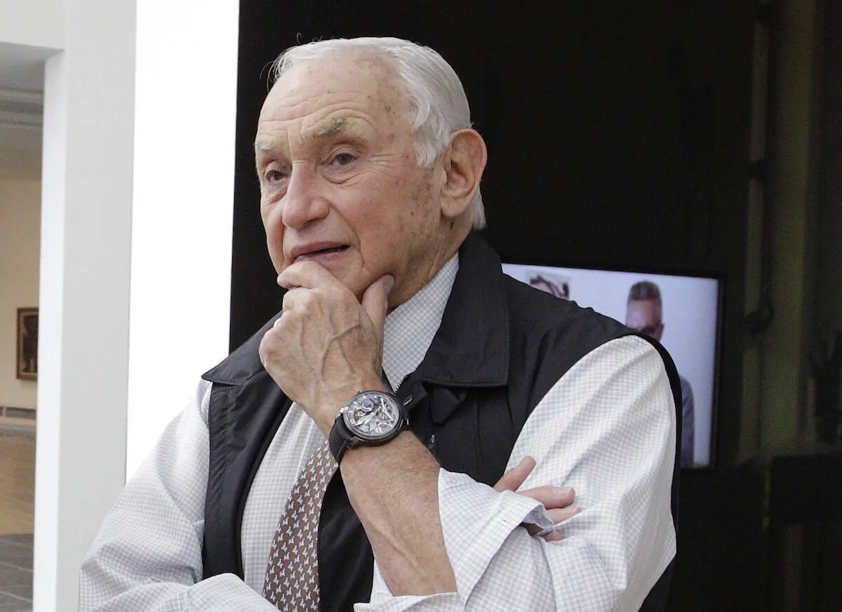Retail mogul Leslie Wexner talks at the "Transfigurations" exhibit, Wexner Center for the Arts in Columbus, Ohio, on Sept. 19, 2014. (Jay LaPrete/AP Photo)