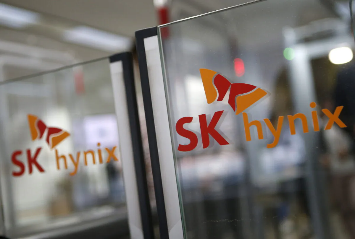 The logo of SK Hynix is seen at its headquarters in Seongnam, South Korea, on April 25, 2016. (Kim Hong-Ji/File/Reuters)