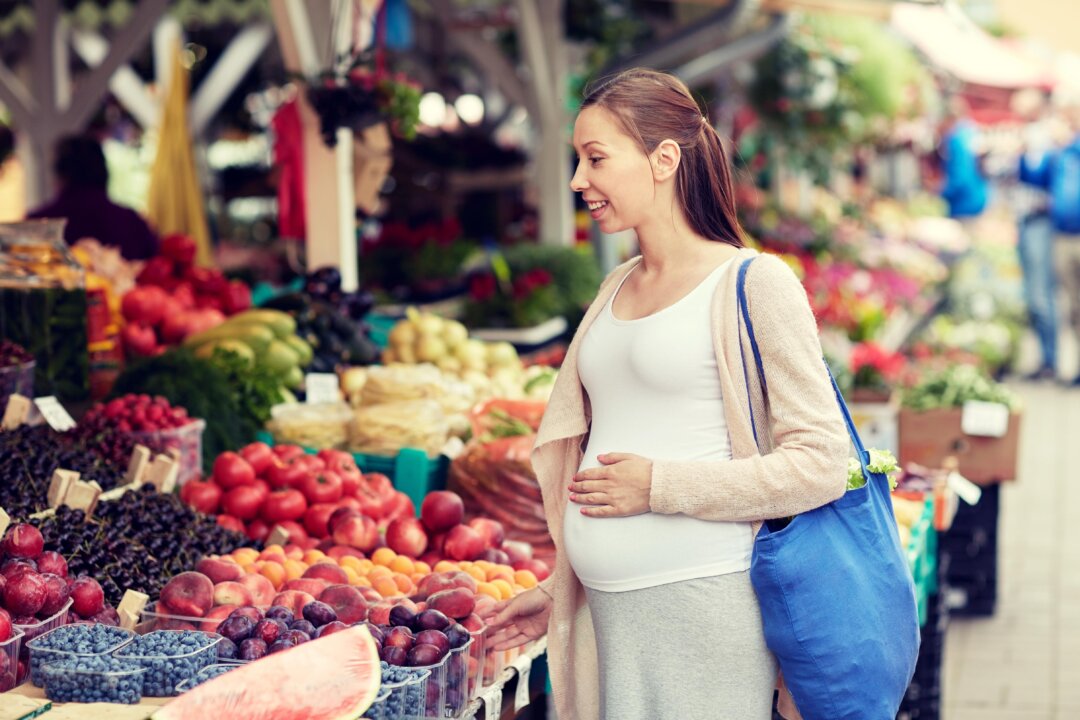 Certain fruits, vegetables, and other plant foods are particularly associated with reduced diabetes risk. (Syda Productions/Shutterstock)
