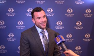 Shen Yun Offers Diverse Culture, Experiences, and Emotions, Business Owner Says