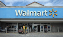 Walmart Wants to Hire 150,000 Temporary Workers