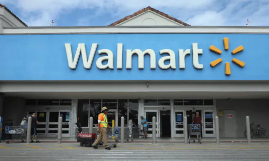 Walmart Shortens Its Hours Even Further and Takes New Measures to Fight CCP Virus