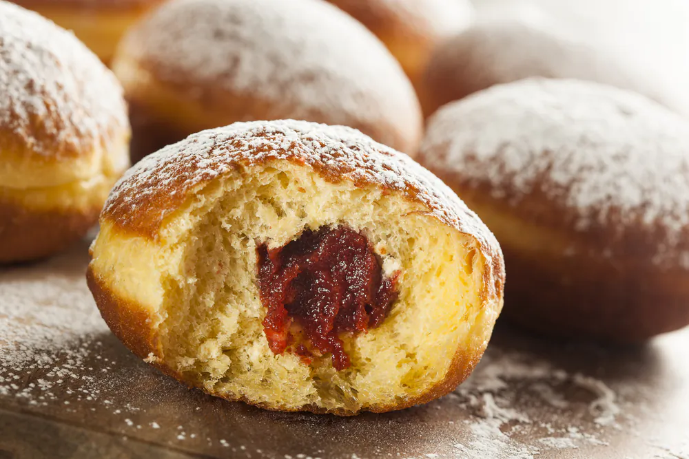 A stewed plum jam or a wild rose hip jam are the most traditional fillings, but modern flavors abound. (Shutterstock)