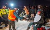Quebec Protesters Maintain Rail Blockade a Day After Court Ordered It Taken Down