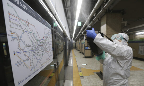 South Korea Pivots Amid Surge in Cases, Now Trying to Stop Coronavirus From Spreading Locally